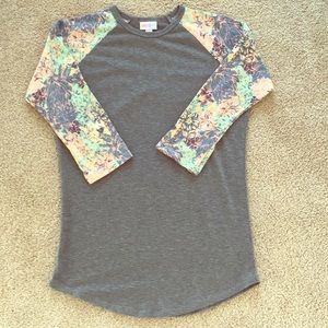Lularoe Randy baseball t